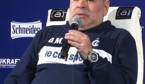 Gimnasia - Maradona : "Je ne suis pas un magicien"