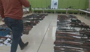Près de 500 armes à feu et des dizaines de milliers d’euros saisis en Flandre