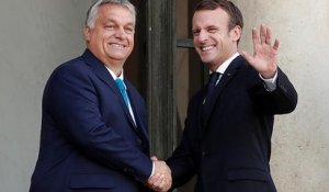 Macron reçoit Orban à l'Elysée et prône l'unité de l'Europe
