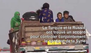 À la frontière turque, des familles kurdes et arabes syriennes contraintes de fuir