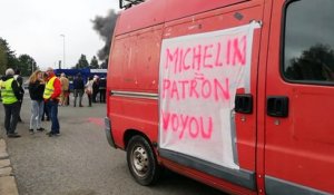 La Roche-sur-Yon: mobilisation devant l'usine Michelin qui doit fermer