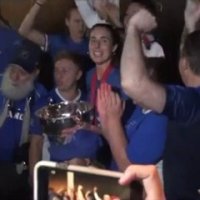 Fed Cup 2019 - Les Bleues de France championnes du monde avec leurs supporters à Perth en Australie