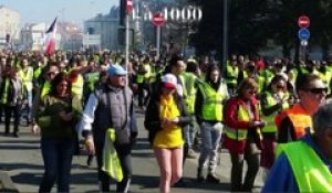 Un an de "gilets jaunes" : retour sur l'acte XV à Clermont-Ferrand, épicentre de la mobilisation