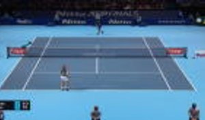 ATP : Masters - Tsitsipas bat Federer (6-3, 6-4) et va en finale