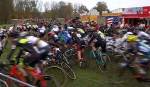 Van Der Poel vainqueur à Coxyde - Cyclocross - CM (H)