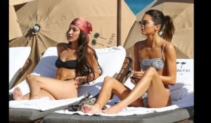 Kendall Jenner et Bella Hadid s&#39;éclatent entre copines à la plage