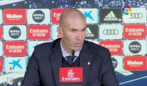 16e j. - Zidane : "Benzema prend beaucoup de maturité"