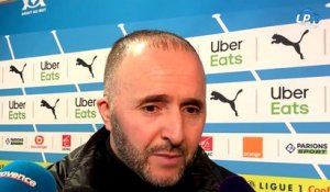 Belmadi touché par le tifo des Winners