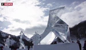 Concours de sculpture sur glace féerique à Valloire