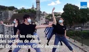 19 mai 2021 : On danse sur le pont_dAvignon