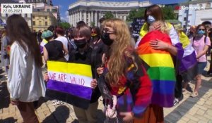 Manifestation pro-LGBT et transgenre en Ukraine