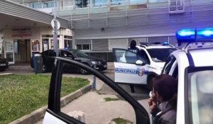 Martigues. La police rend hommage au personnel soignant