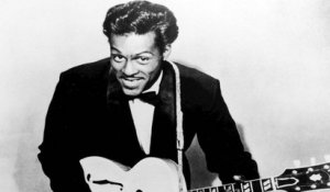 Chuck Berry - Roll Over Beethoven [1956]