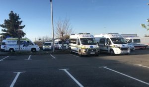 Saint-Brieuc : les ambulanciers applaudissent et font hurler les sirènes contre le Covid-19