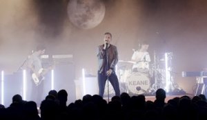Keane - Chase The Night Away (Live From Bexhill)