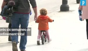 En Espagne, les enfants sortent pour la première fois... en 6 semaines