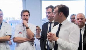 Réforme de la santé : Macron reconnaît des "erreurs"