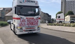 Les routiers de la Mayenne défilent pour le personnel de l’hôpital