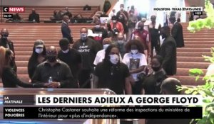 Les derniers adieux à George Floyd