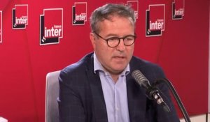 Martin Hirsch : "Il me semblait utile de donner un point de vue, celui de ce qu'on a vécu dans les hôpitaux. J'ai entendu qu'on remettait en cause toutes les évacuations sanitaires qui avaient eu lieu. J'ai voulu qu'on sache pourquoi on l'avait fait."