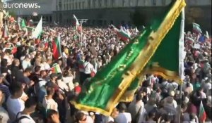 Bulgarie : heurts lors de manifestations devant le Parlement