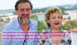 Annie Cordy morte : Virginie Hocq fond en larmes pendant ses obsèques