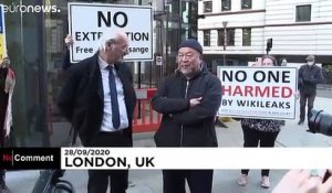 Londres : Ai Weiwei manifeste pour la libération de Julian Assange