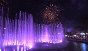 Dubaï inaugure la plus large fontaine au monde