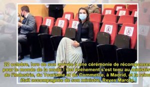 Photos - Letizia d'Espagne trahie par un chemisier transparent, elle en dévoile trop !