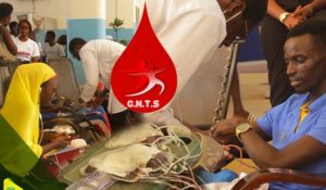 En manque de sang, la CNTS venue en aide par Cent Etudiants Volontaires de l'UCAD