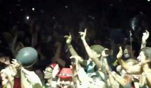 Franz Ferdinand chante "Take Me Out" à Rock en Seine 2017