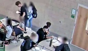 Un lycéen sauve son ami qui s'étouffe en faisant une manoeuvre de heimlich