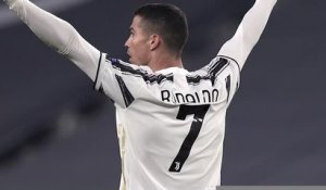 Ronaldo - 750 buts en carrière