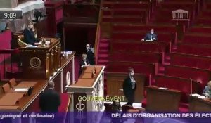 La Ministre Marlène Schiappa recadrée par la vice-présidente de l’Assemblée nationale après être arrivée en retard ce matin dans l’hemicycle - VIDEO