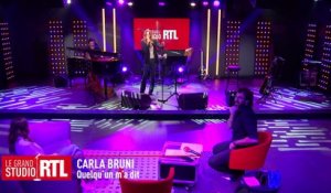 Carla Bruni - Quelqu'un qui m'a dit (Live) - Le Grand Studio RTL