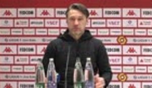 17e j. - Kovac : "Pour moi, il n'y a ni carton rouge, ni penalty"