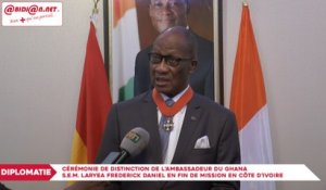 Cérémonie de distinction de l’Ambassadeur du Ghana S.E.M. LARYEA Frederick Daniel en fin de mission en Côte d’ivoire