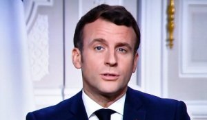 Macron, son intervention du 31, les photos de sa carte étudiant refont surface