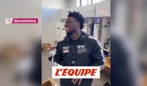 Alphonso Davies pris en flagrant délit de mauvais goût - Football - WTF