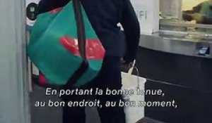 Pour la promotion de "Lupin", l’acteur Omar Sy descend dans le métro parisien pour coller incognito des affiches de la série diffusée sur Netflix - VIDEO