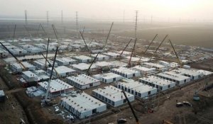 En Chine, un centre de quarantaine géant a été construit pour isoler plus de 4000 cas contact du Covid-19