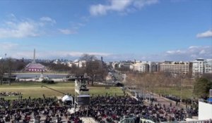 Les premiers actes symboliques de Biden à la Maison Blanche