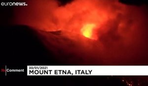 En Sicile, le spectacle de l'Etna en éruption