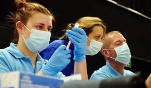 Pandémie : l'UE progresse dans la bataille pour les vaccins