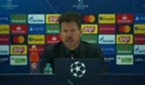 8es - Simeone : "C'est difficile mais il reste 90 minutes à jouer"