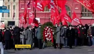 Eurozapping : la mort de Staline célébrée en Russie ; Banksy rend hommage à Oscar Wilde