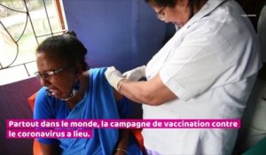 Une grand-mère autorisée à faire un câlin à sa petite-fille après avoir été vaccinée