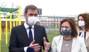 Coronavirus: Olivier Véran promet  "10 millions de primo-vaccinés à la mi-avril"