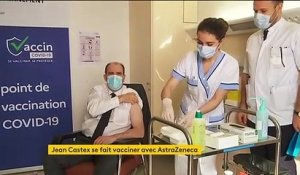 Covid-19 : le Premier ministre, Jean Castex, reçoit sa première injection du vaccin d'AstraZeneca