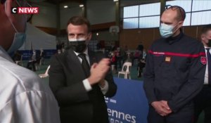 Emmanuel Macron : «On va ouvrir la vaccination dans les centres aux 70-75 ans»